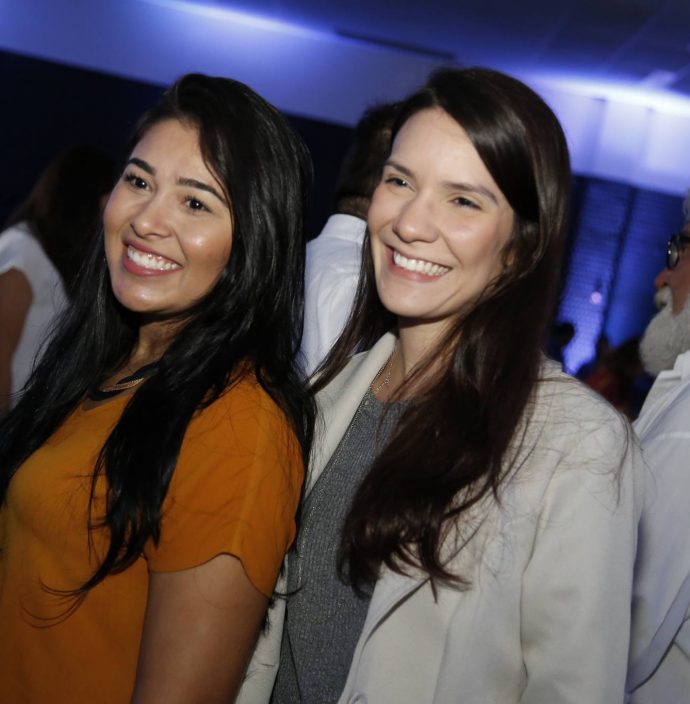 Thays Garcia E Ana Paula Maia