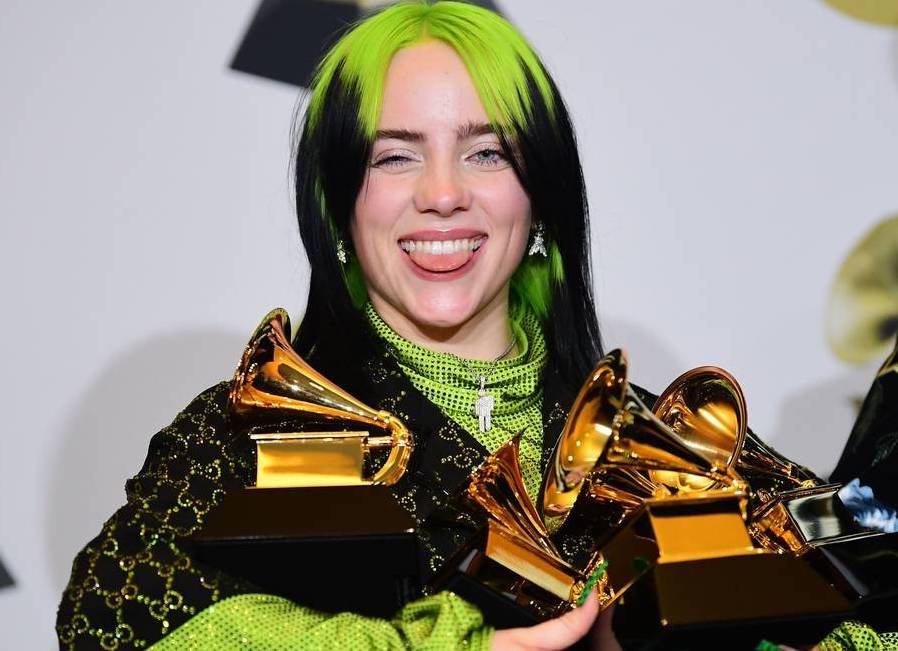 Billie Eilish é a primeira mulher da história a vencer os principais prêmios do Grammy