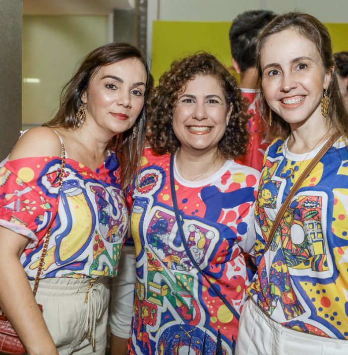 Alessandra Albuquerque, Claudia Vasconcelos E Carol Fujita