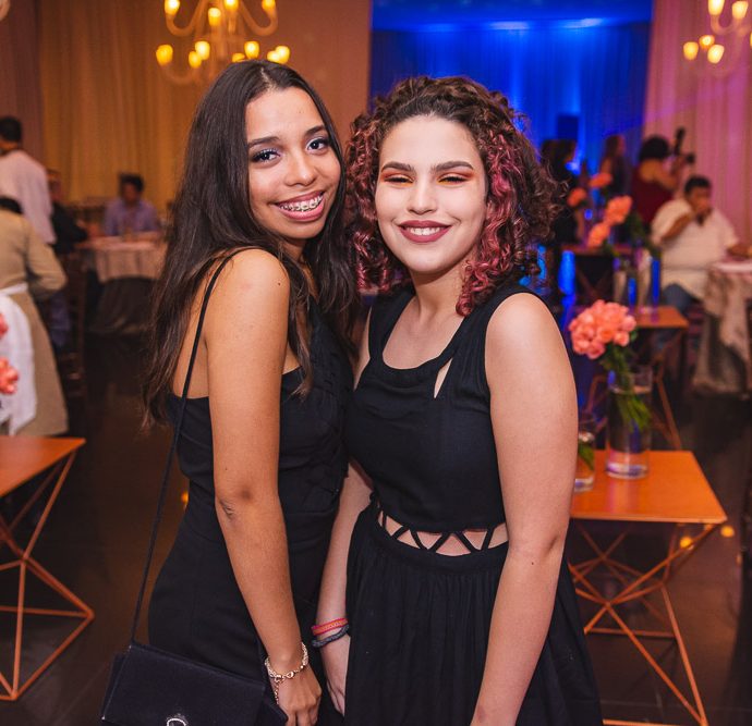 Amanda Sousa E Julia Pinheiro