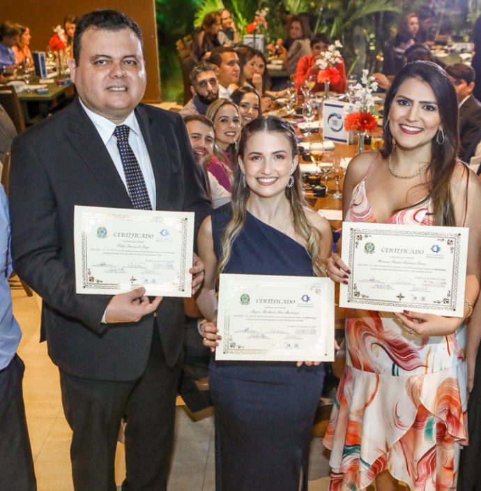 Andre Machado, Felipe Queiroz, Anyssa Montenegro, Mariana Studart E Gyna Machado 