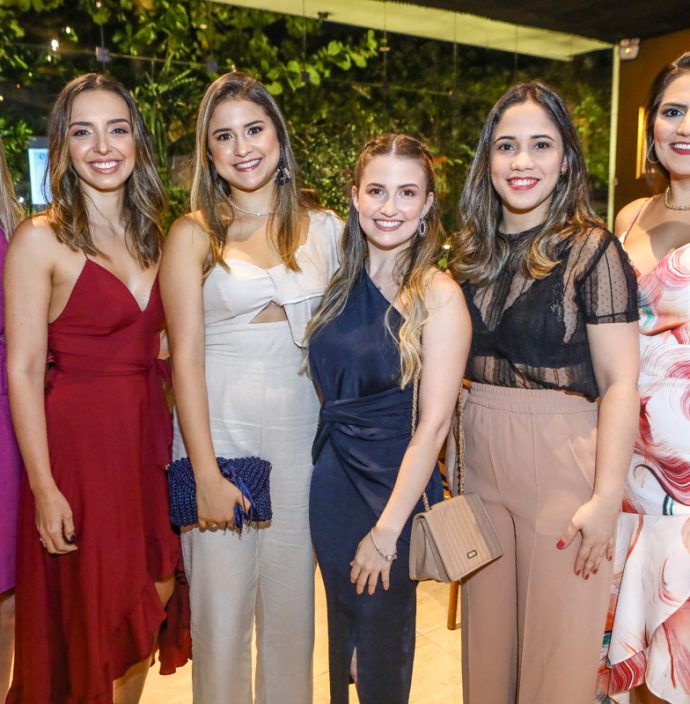 Barbara Dultra, Carol Lira, Franciele Rodrigues, Anyssa Montenegro, Sarah Sales E Mariana Studart