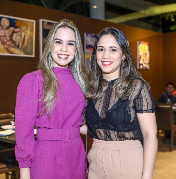 Barbara Dultra E Sarah Sales