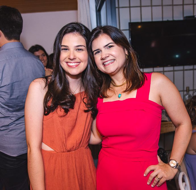 Beatrice Vasconcelos E Ticiana Brigido
