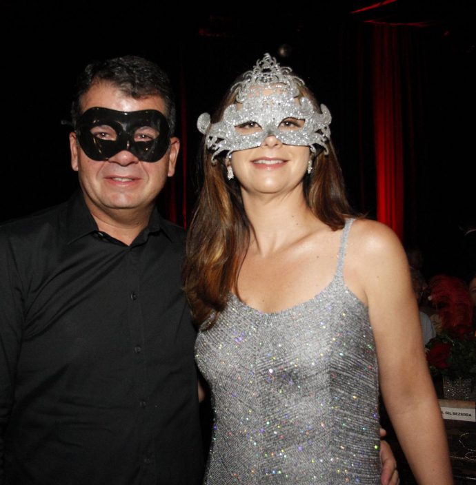 Beto E Fernanda Bezerra