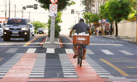 Fortaleza é escolhida “Cidade Mentora” da Iniciativa Bloomberg de Segurança Viária Global Fortaleza é escolhida “Cidade Mentora” da Iniciativa Bloomberg de Segurança Viária Global
