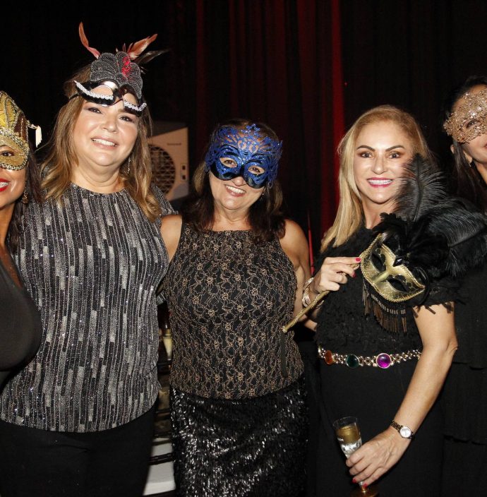 Conceicao Vilarim, Veronica Albano, Socorro Brito, Juliana Albano E Arlete Carvalho