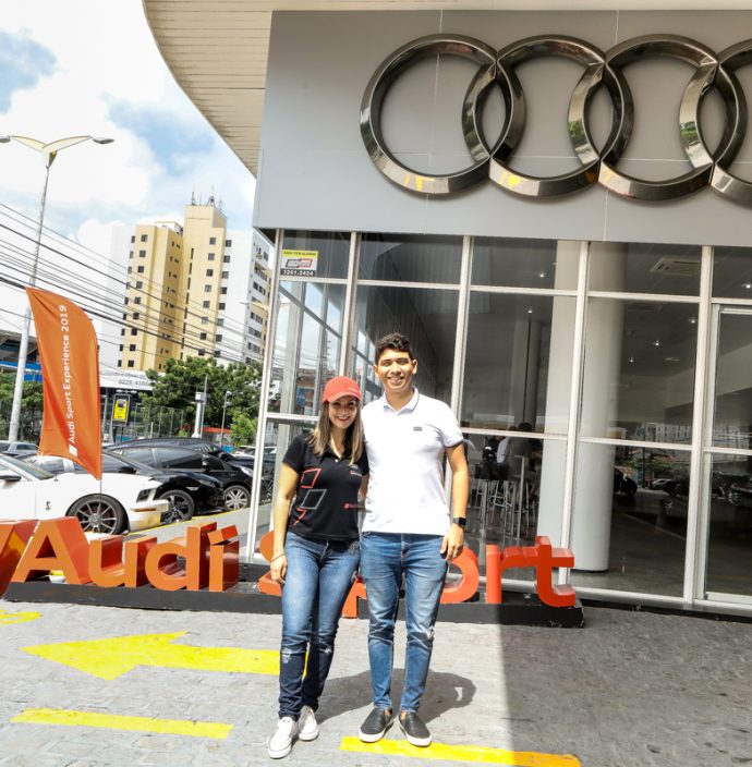 Cyzi Macedo E Yuri Silva 