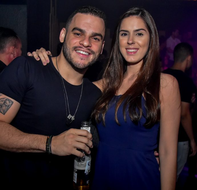 Emerson Gomes E Renata Tavares