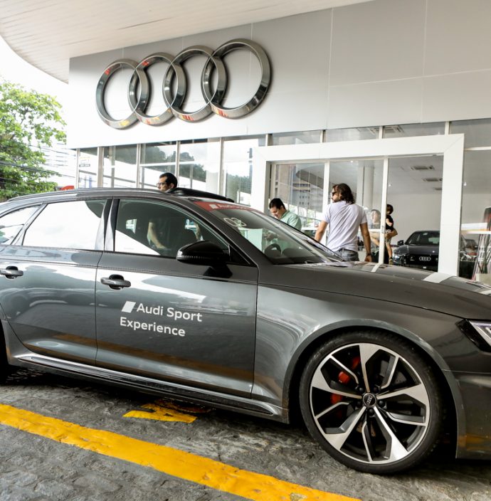 Esportivos Audi Center 