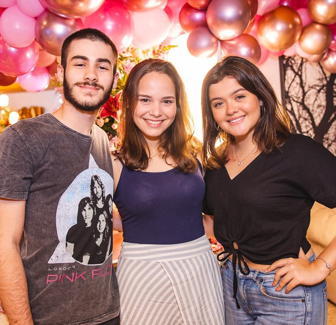 Filipe Frota, Marina Florencio E Carol Paiva
