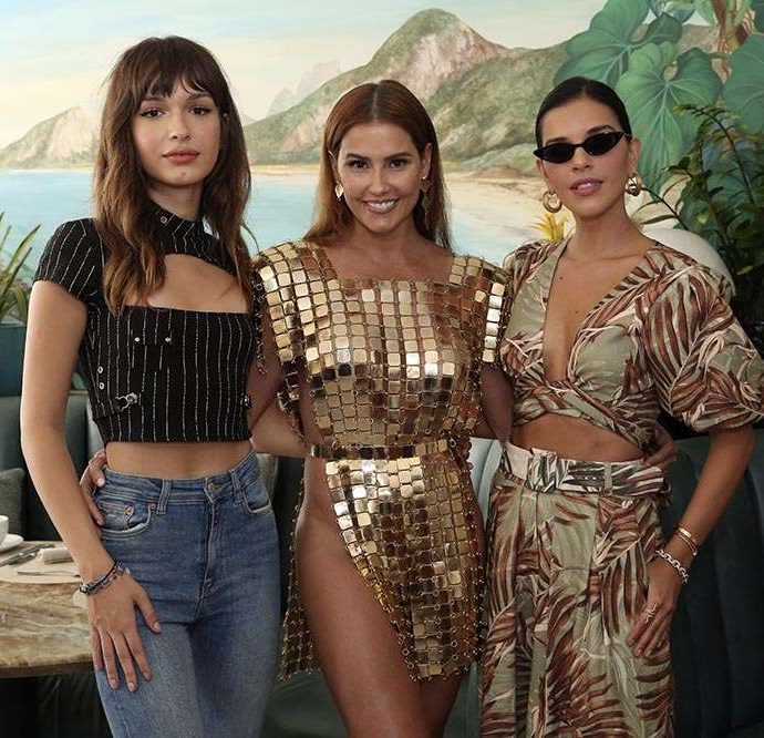 Gabrielle Joie, Deborah Secco e Mariana Rios 