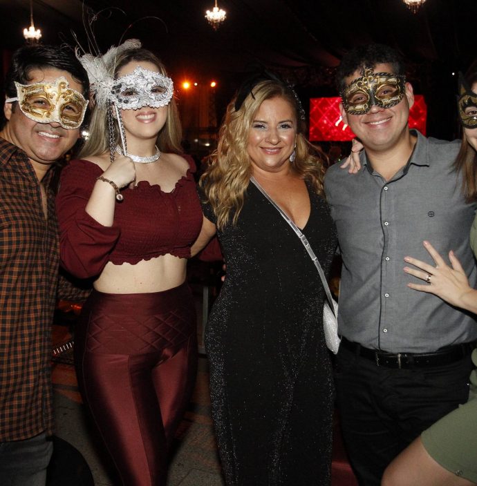 Jailson Oliveira, Roberta E Beth Pinto, Paulo E Rebeca Alves