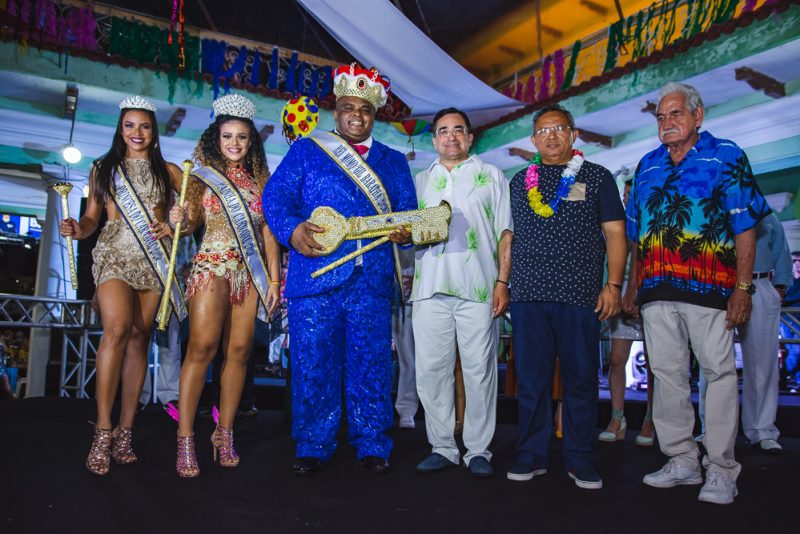 Em ritmo de folia - Tradicional Carnaval da Saudade reúne a sociedade no Náutico Atlético Cearense
