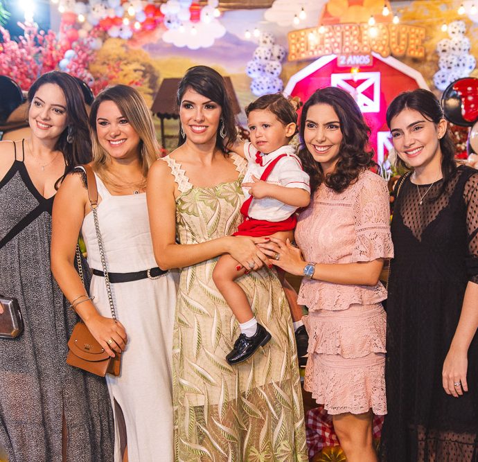 Lara Laprovitera, Ticiana Lima, Flavia Laprovitera, Henrique Laprovitera Simoes, Carla Laprovitera E Beatriz Tagira