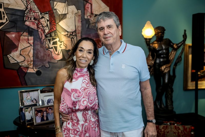 Marcia E Marcio Tavora