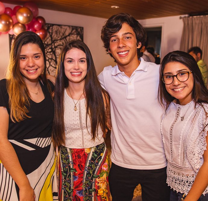 Marina Capistrano, Livia Costa, Pedro Henrique E Lara Paiva