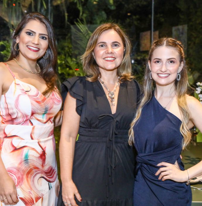 Mariana Studart, Gyna Machado E Anyssa Montenegro