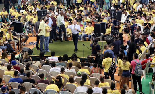 Roberto Cláudio destaca a relevância do Programa Bolsa Jovem para a capital cearense