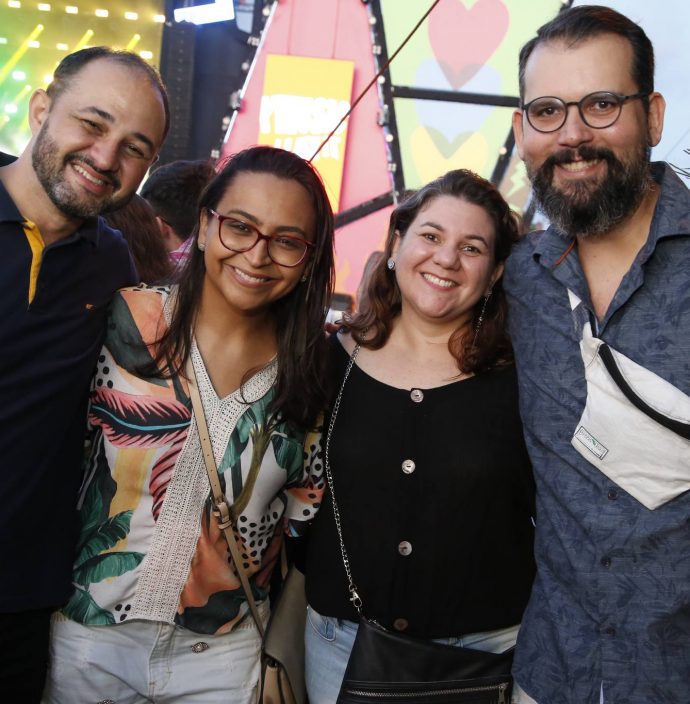 Ricardo De Melo, Ivila Bessa, Patricia E Marco Da Escossia