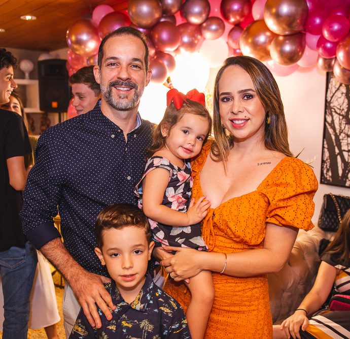Rodrigo, Lorenzo, Lissa E Flavia Luna