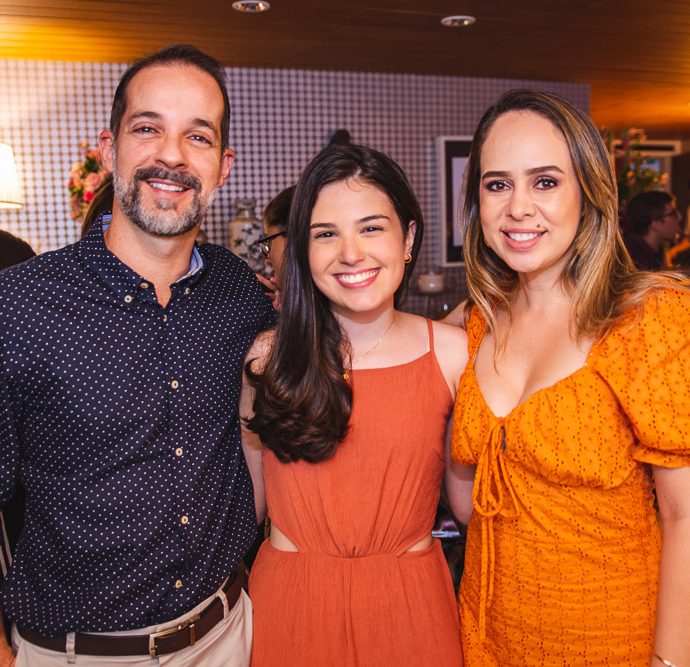 Rodrigo Luna, Beatrice Vasconcelos E Flavia Luna