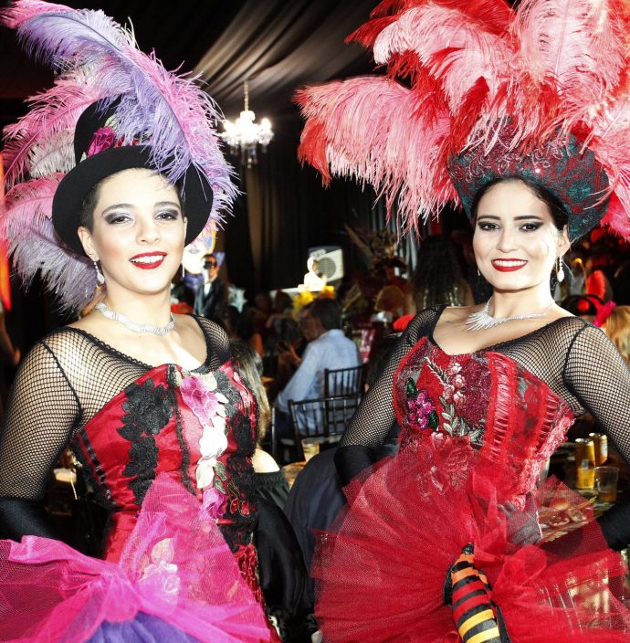 Vick Servente E Jessica Oliveira