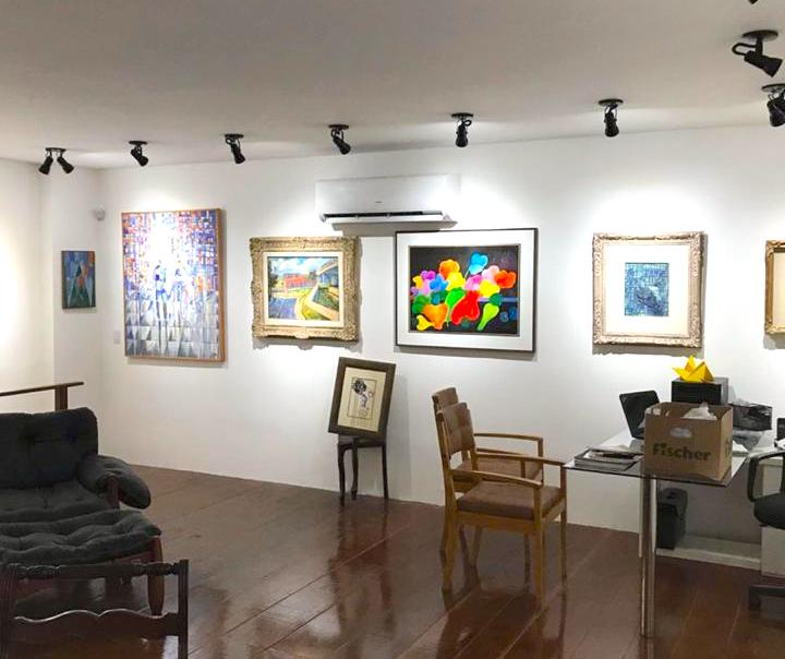Galeria Mondrian apresenta grandes nomes da arte brasileira na exposição “Cena Moderna” Galeria Mondrian apresenta grandes nomes da arte brasileira na exposição “Cena Moderna”