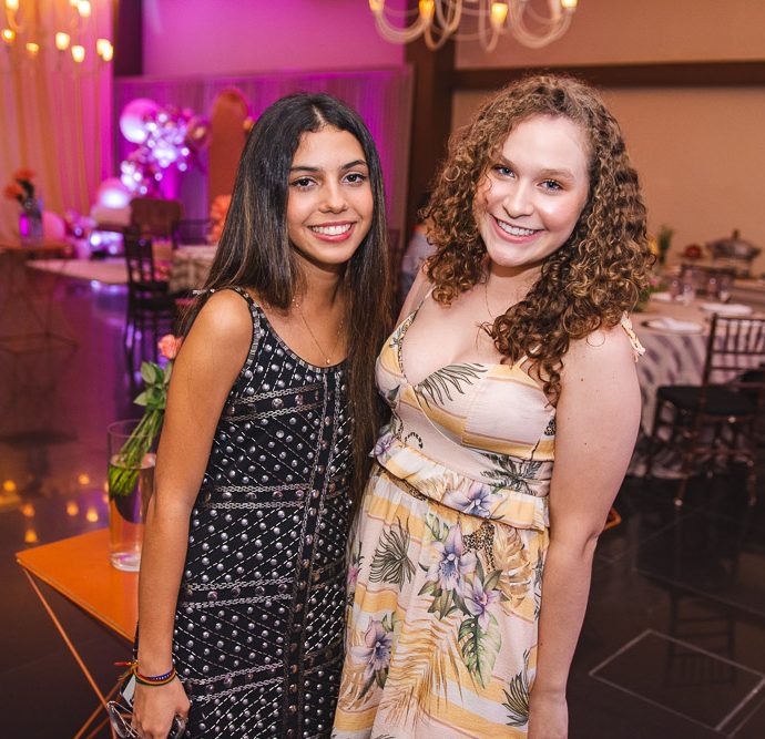 Yasmin Avila E Giulia Bueno