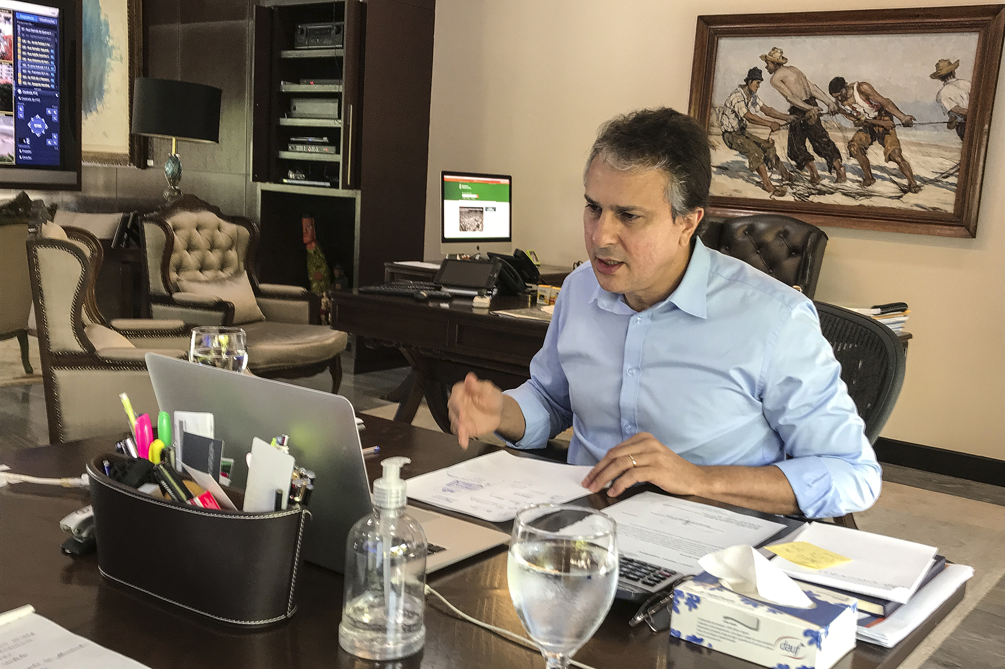 Camilo reforça pedido de união nacional em reunião com governadores do Brasil Camilo reforça pedido de união nacional em reunião com governadores do Brasil