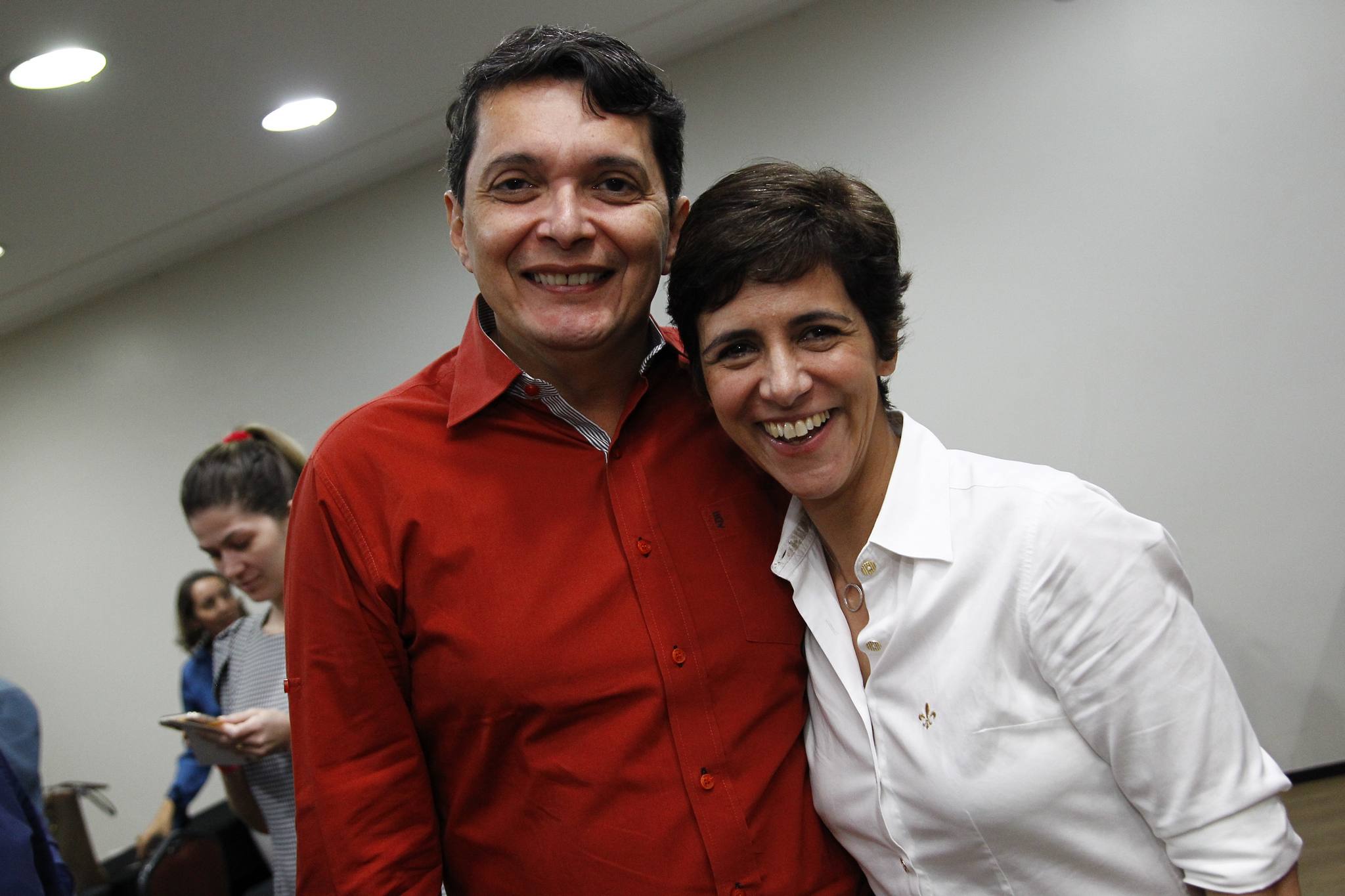 Armando Cesar E Simone Moura