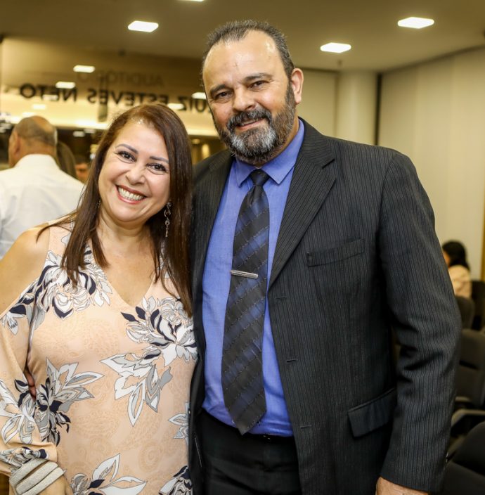 Carla E Adenauer Moreira