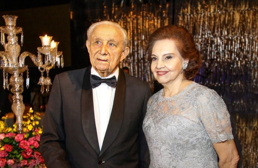 Adauto e Humberto Bezerra celebram 90 anos em noite de pura alegria e elegância