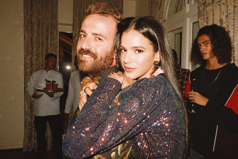 Fun night - Bruna Marquezine brilha durante lançamento da nova coleção da Colcci no Copacabana Palace