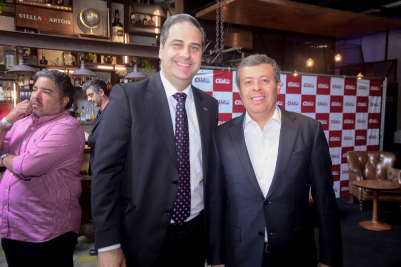 Meeting - Tiago Asfor Rocha Lima reúne o mundo jurídico local em torno de Matthew Dyson