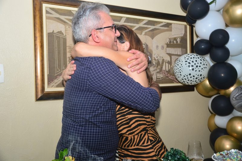 Mood Safari - Christiane Arrais recebe amigos e familiares para comemorar seus 50 anos