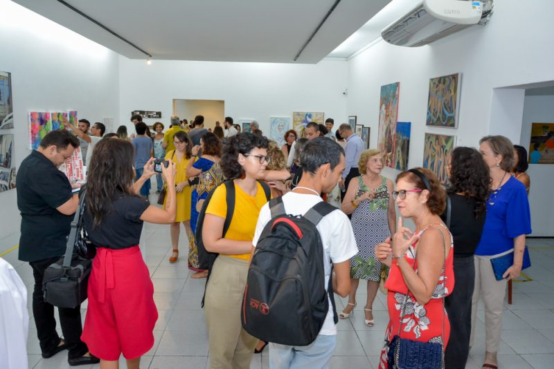 Adjetivo Feminino - Mostra coletiva no MAUC celebra a produção de arte contemporânea feminina