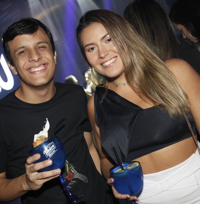 Fernando Neto E Danielle Bezerra