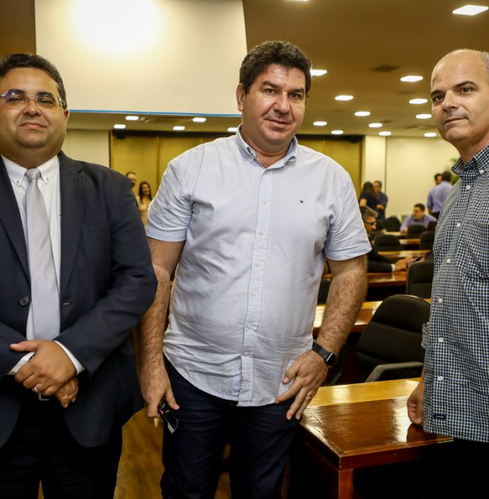 Italo Guerreiro, Caetano Guedes E Cadu Vilaça