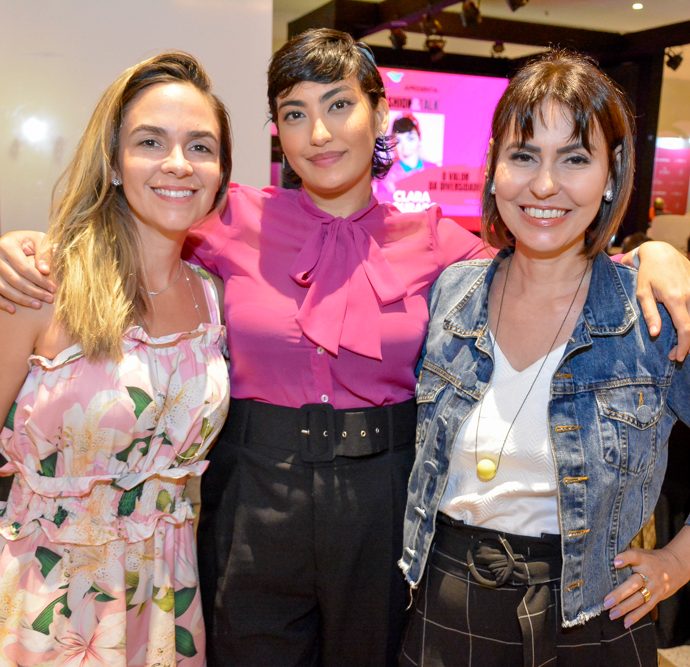 Jana Gradvohl, Clara Dourado E Nida Alves