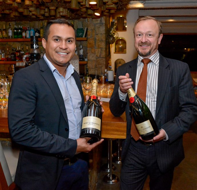 Kaion Barbosa E François Hautekeur 