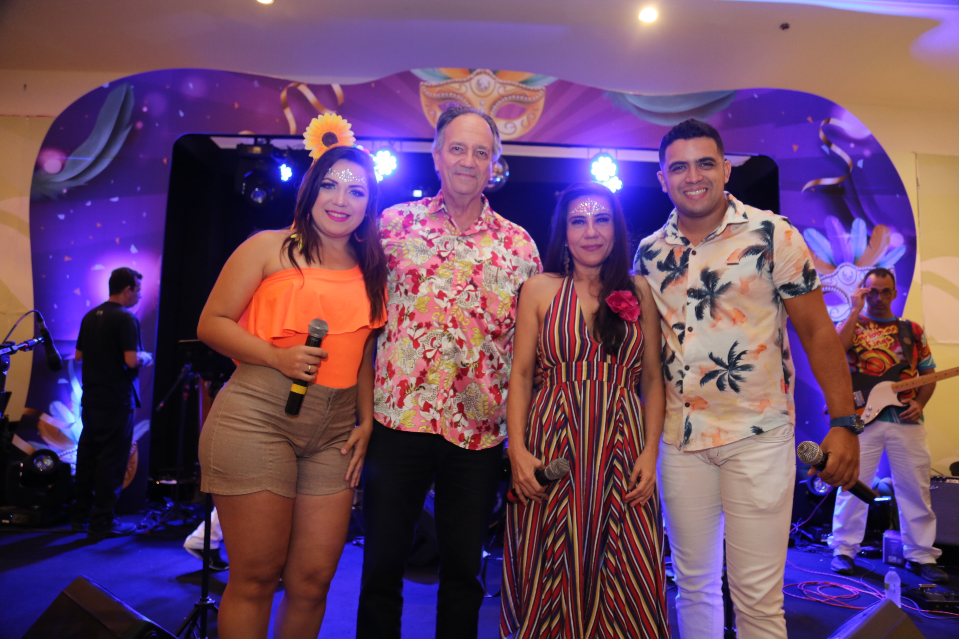 Baile da Saudade sacode o RioMar Fortaleza durante o weekend. Confira como foi!