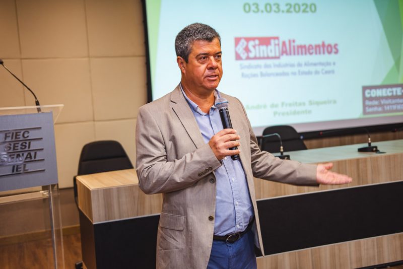 Sindialimentos - Luiz Roberto Barcelos fala sobre o mercado internacional de alimentos em evento na FIEC