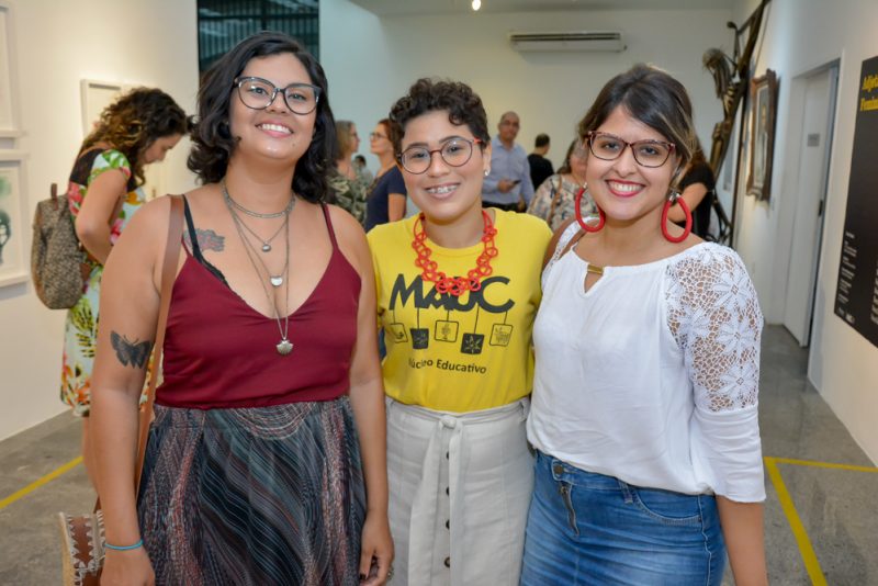 Adjetivo Feminino - Mostra coletiva no MAUC celebra a produção de arte contemporânea feminina