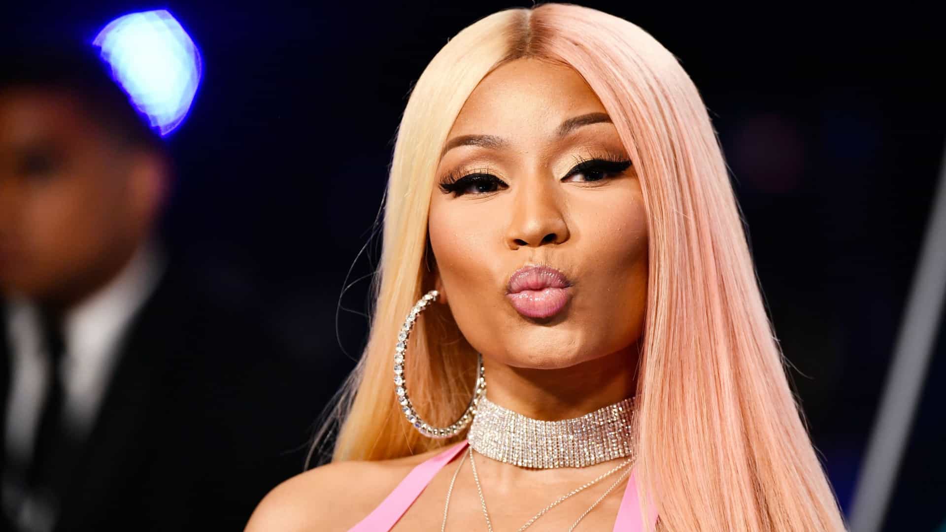 Nicki Minaj se torna a primeira rapper feminina a ter um patrimônio de mais de US$100 milhões