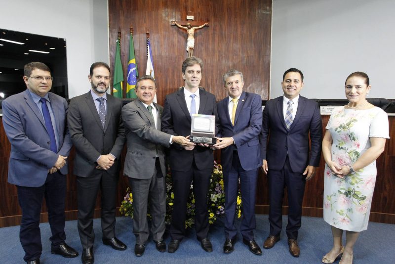 Homenagem - Sessão solene na Câmara Municipal de Fortaleza marca os 50 anos da TV Verdes Mares
