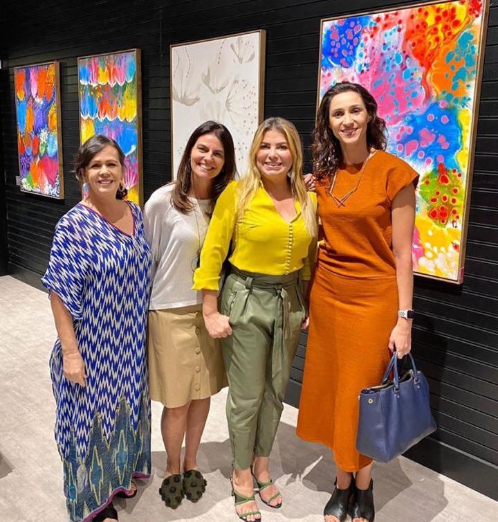 Cris Cavalcante abre exposição individual em São Paulo