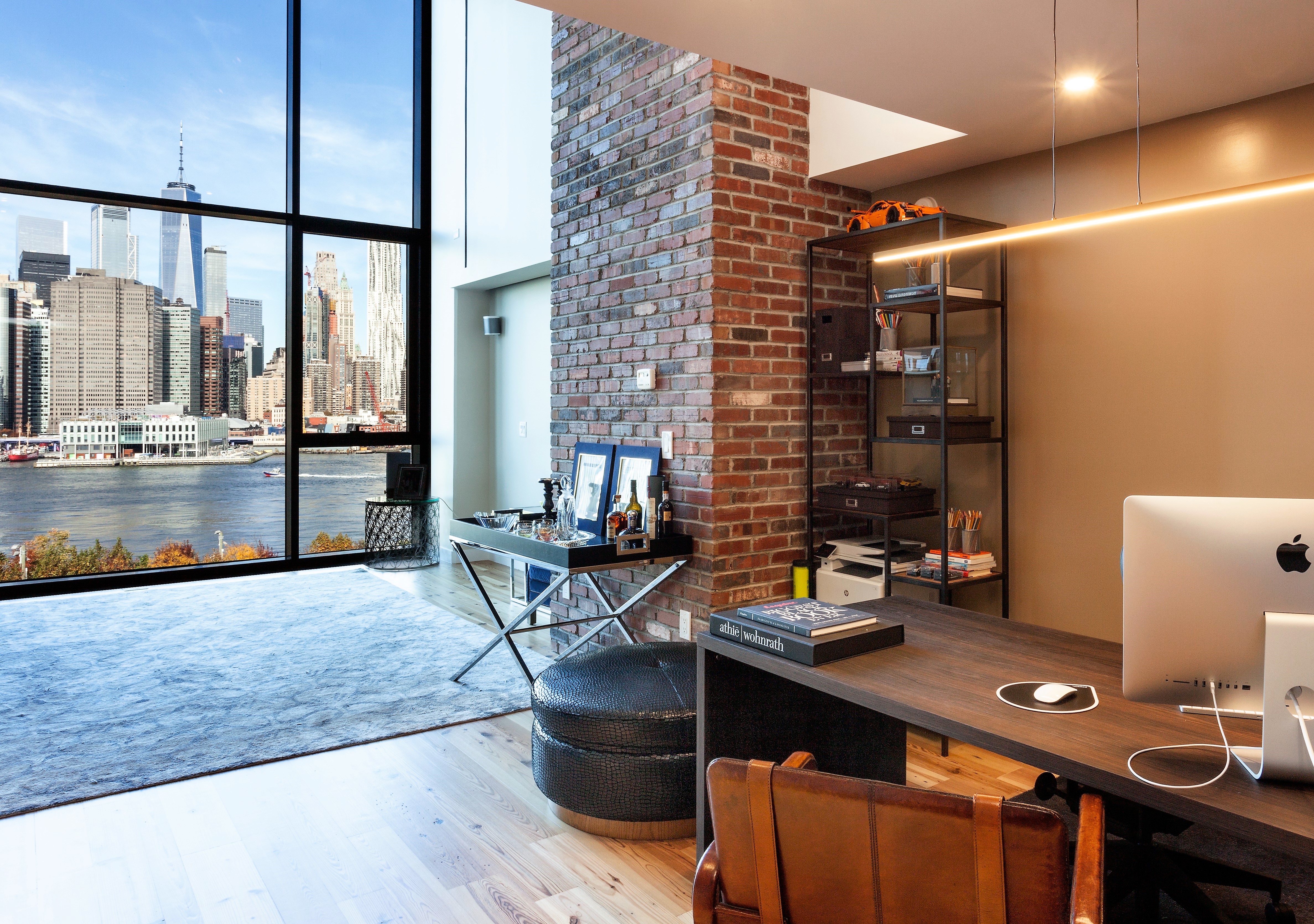 Se inspire com os projetos funcionais de home office da Ornare