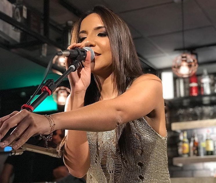 Bruna Ene canta em vídeo institucional solidário do Grupo Geppos. Vem ver!