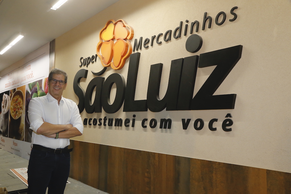 Mercadinhos São Luiz premia a “loja mais feliz” e lideranças que foram destaque em 2020
